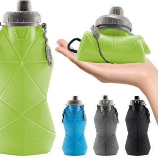 Collapsible Water Bottles 580ml/20oz, Foldable Water Bottle with Magnetic Cap and Carabiner, BPA-Free Collapsible Water Bottles for Traveling, Silicone Water Bottle for Hiking (Green)